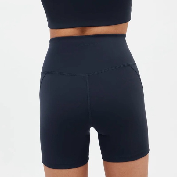 GIRLFRIEND COLLECTIVE Navy Blue High Waisted Run Short - Picture 3 of 8
